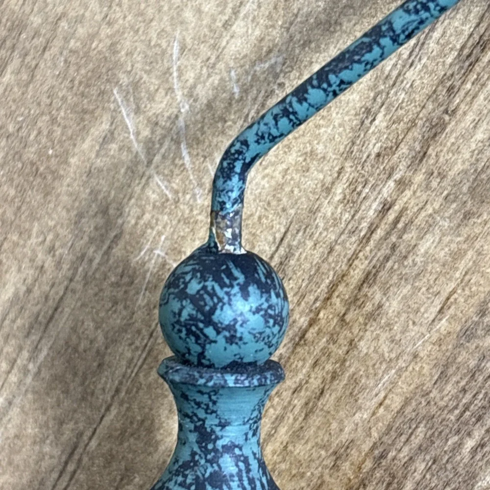 Vintage Leaf Curtain Tie Back